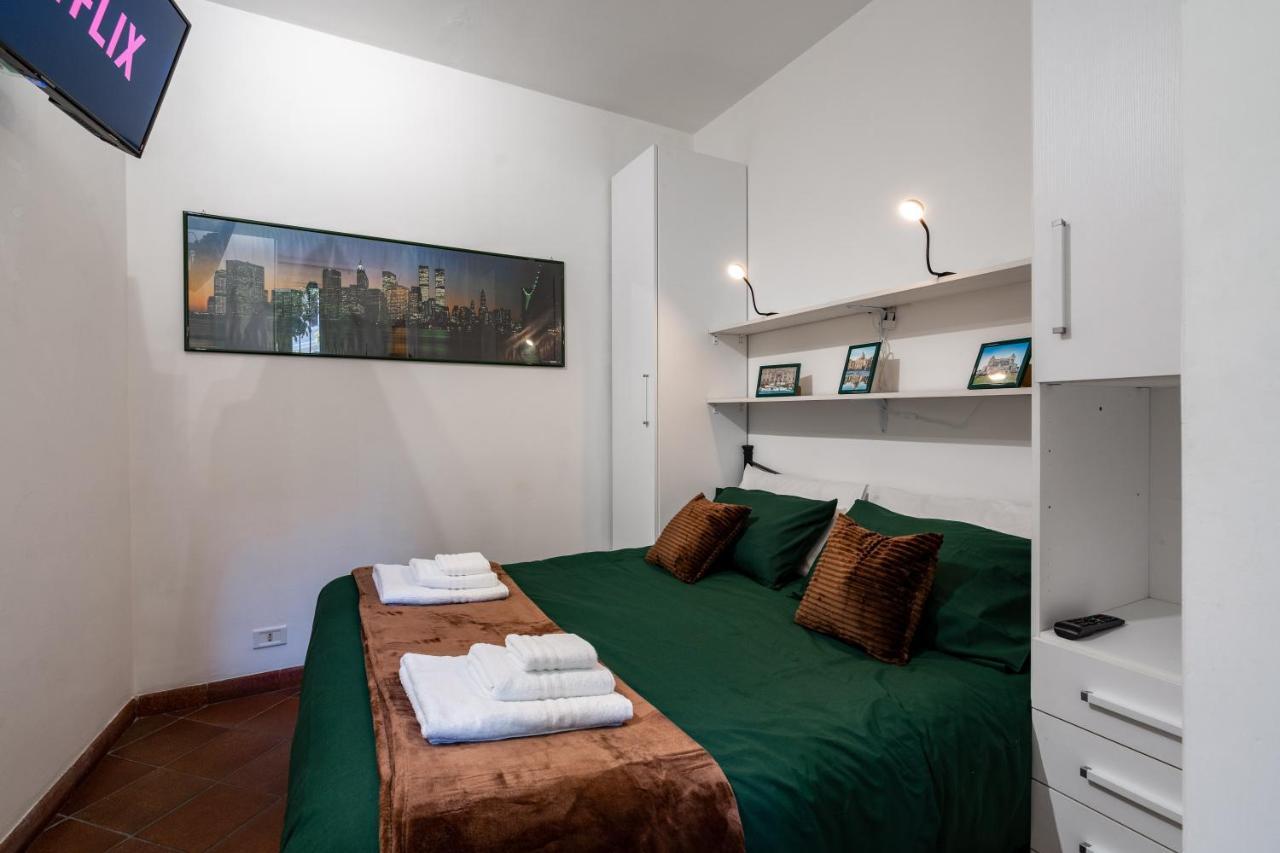 Apartmán A Due Fermate Dal ColosseoWi-Fi & Netflix Gratis Řím Exteriér fotografie